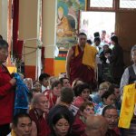 В ожидании аудиенции с Его Святейшеством Далай Ламой. 03.01.2014. Монастырь Сера