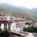 Монастырь Лоселинг в Тибете